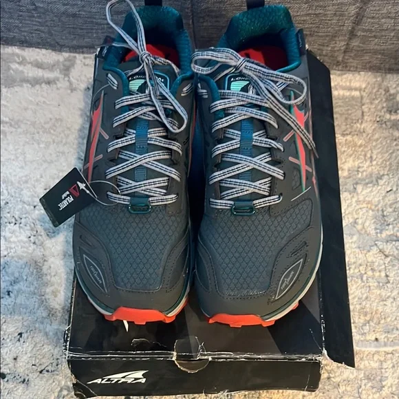 Altra Gray and Red Athletic Shoes for Peak Performance - Picture 3 of 12